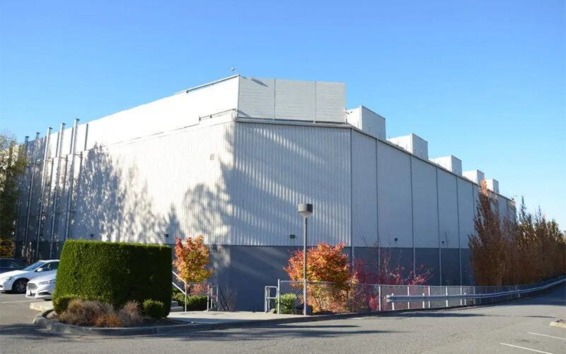 Exterior of Sabey's Seattle Data Center building